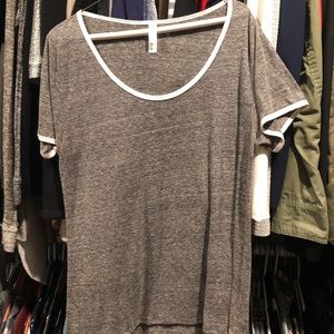 Gray Lula Roe shirt